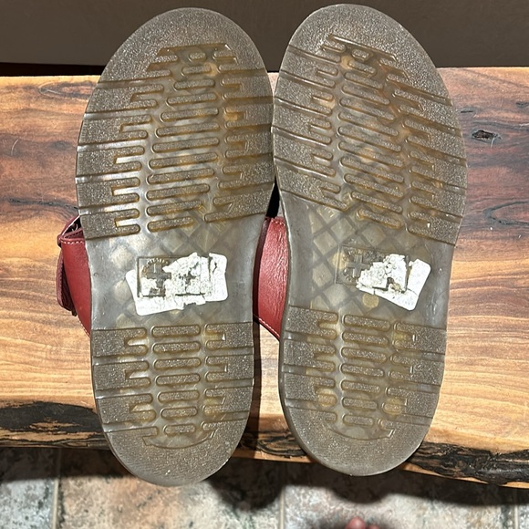 Dr. Marten men’s size 11 sandals - Picture 7 of 8